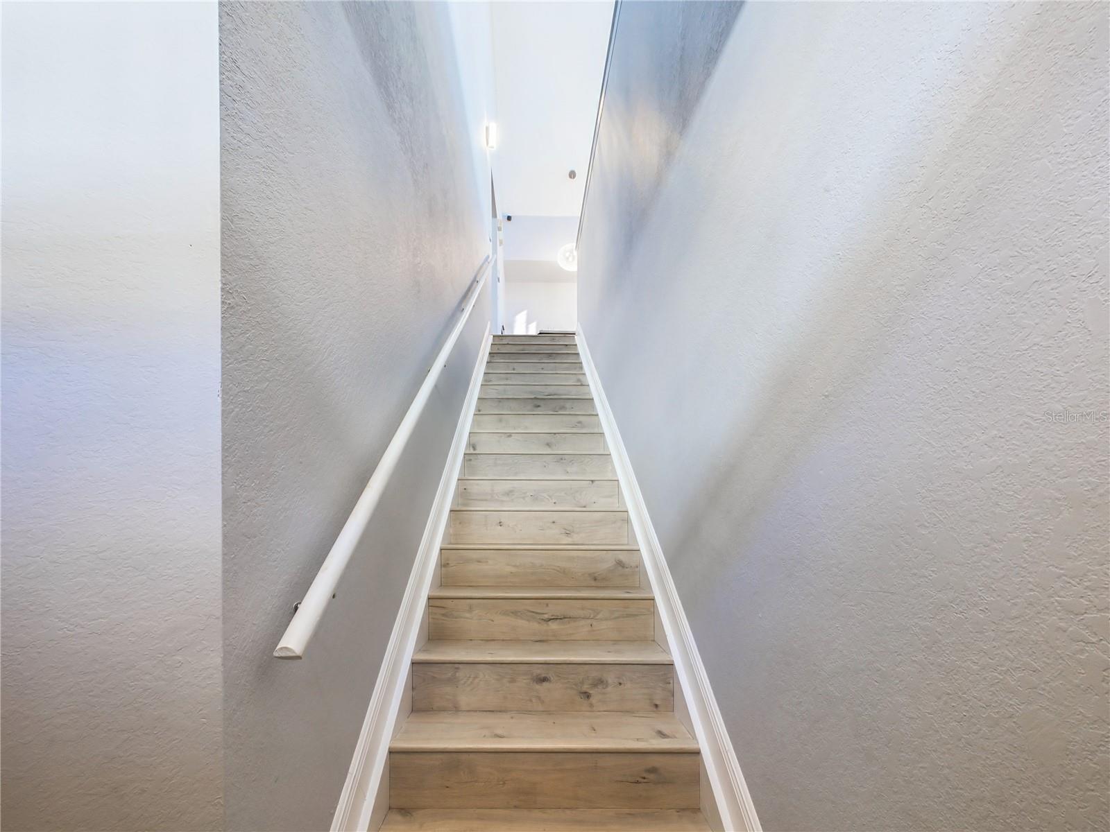 ADMIRALS WALK - Residential