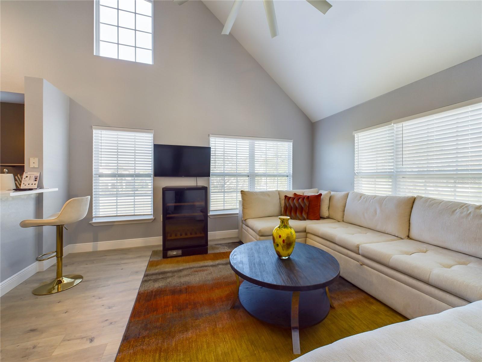 ADMIRALS WALK - Residential