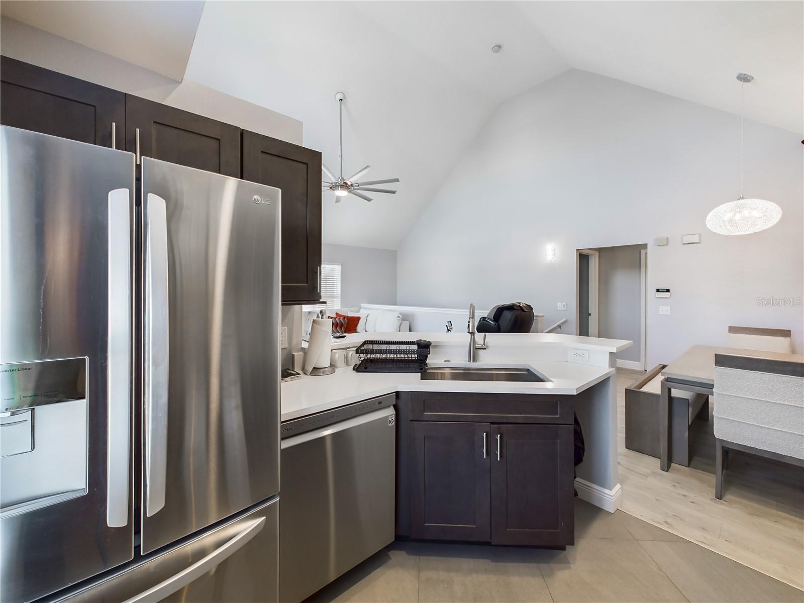 ADMIRALS WALK - Residential