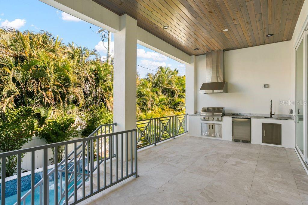 SUNSET PARK - Residential