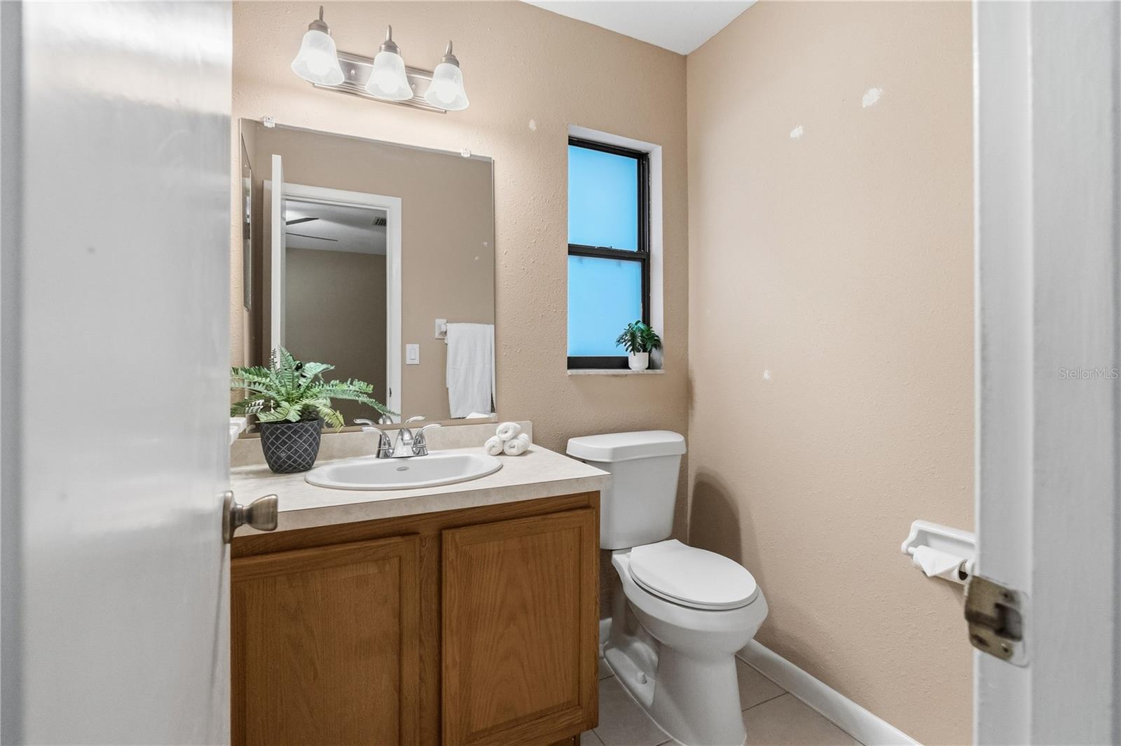 CRYSTAL LAKE PARK 2ND SEC - Residential
