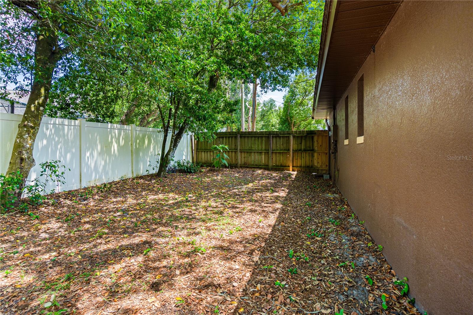 CRYSTAL LAKE PARK 2ND SEC - Residential