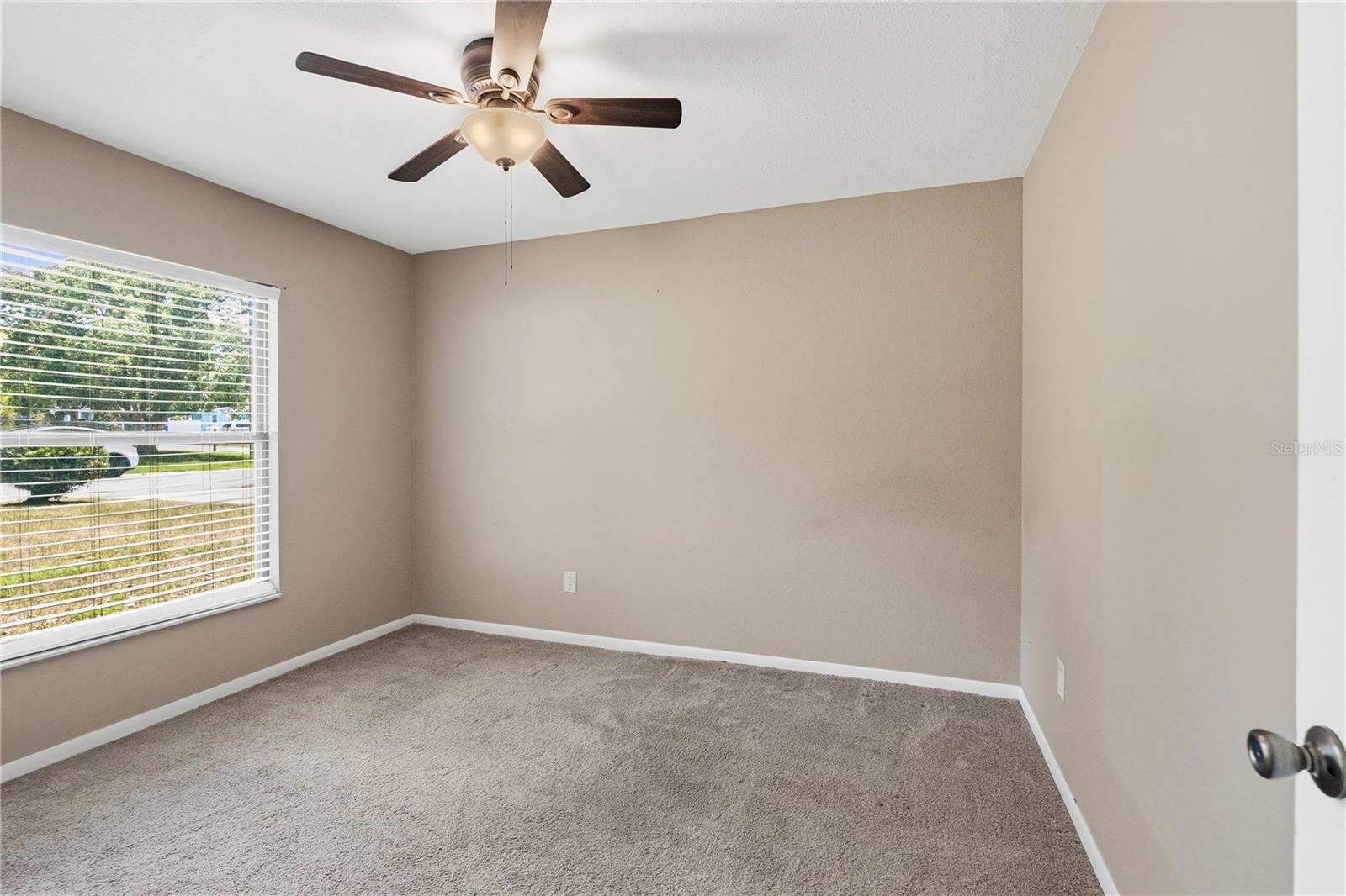 CRYSTAL LAKE PARK 2ND SEC - Residential