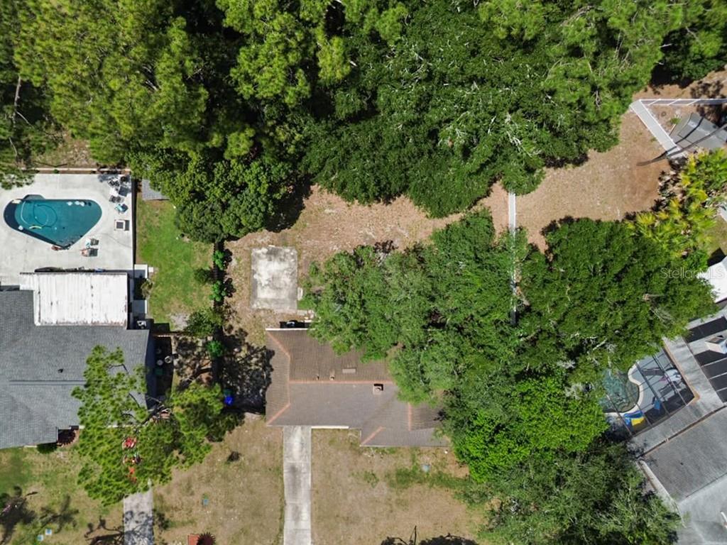 CRYSTAL LAKE PARK 2ND SEC - Residential