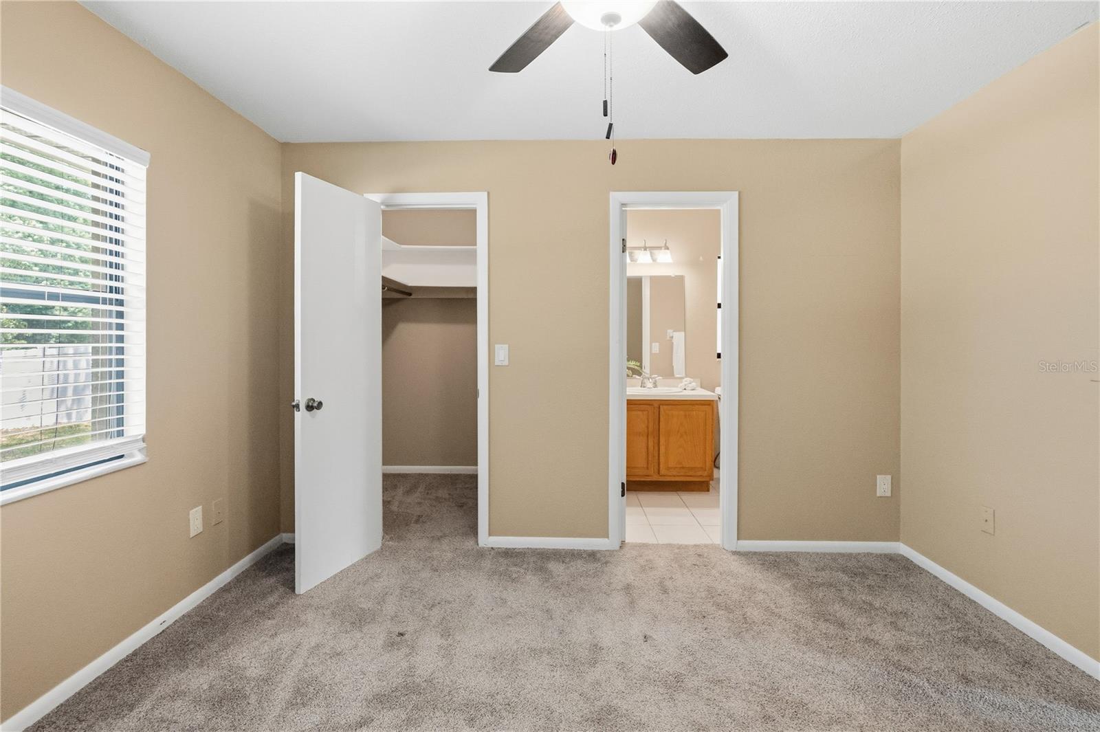 CRYSTAL LAKE PARK 2ND SEC - Residential