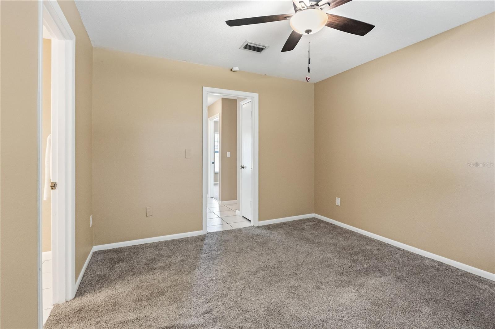 CRYSTAL LAKE PARK 2ND SEC - Residential