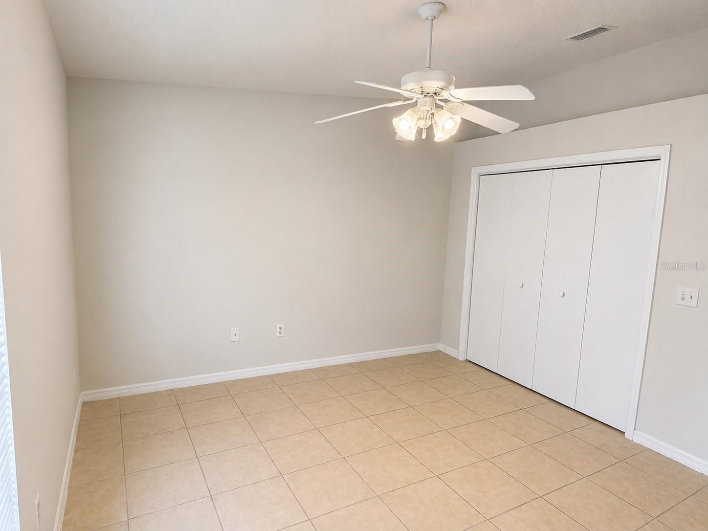 MARION OAKS 05 - Residential Lease