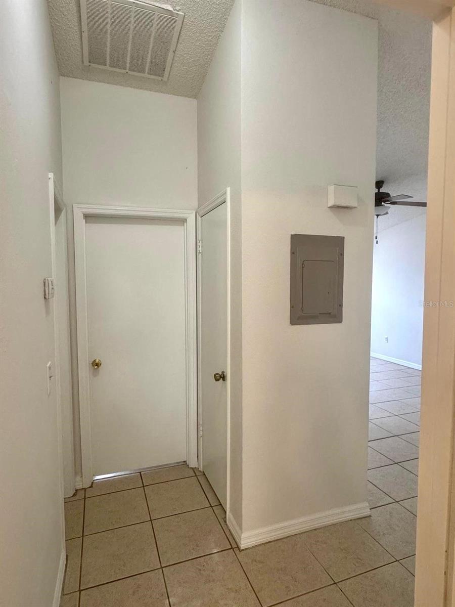 MARION OAKS 05 - Residential Lease