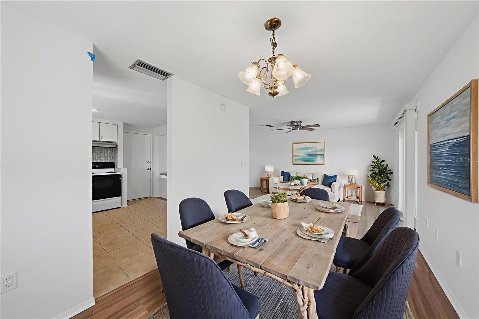 ROTONDA WEST OAKLAND HILLS - Residential