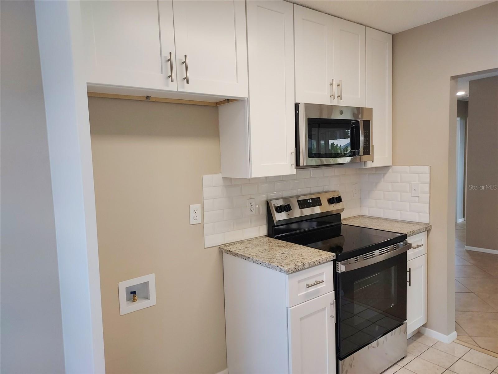 RIVER ISLES - Residential