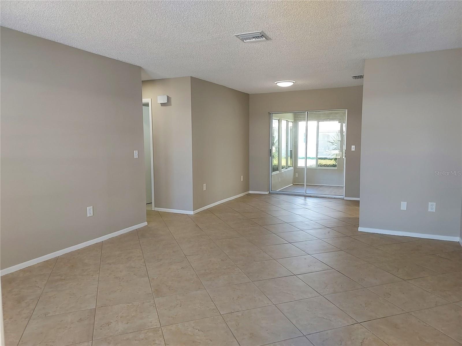 RIVER ISLES - Residential