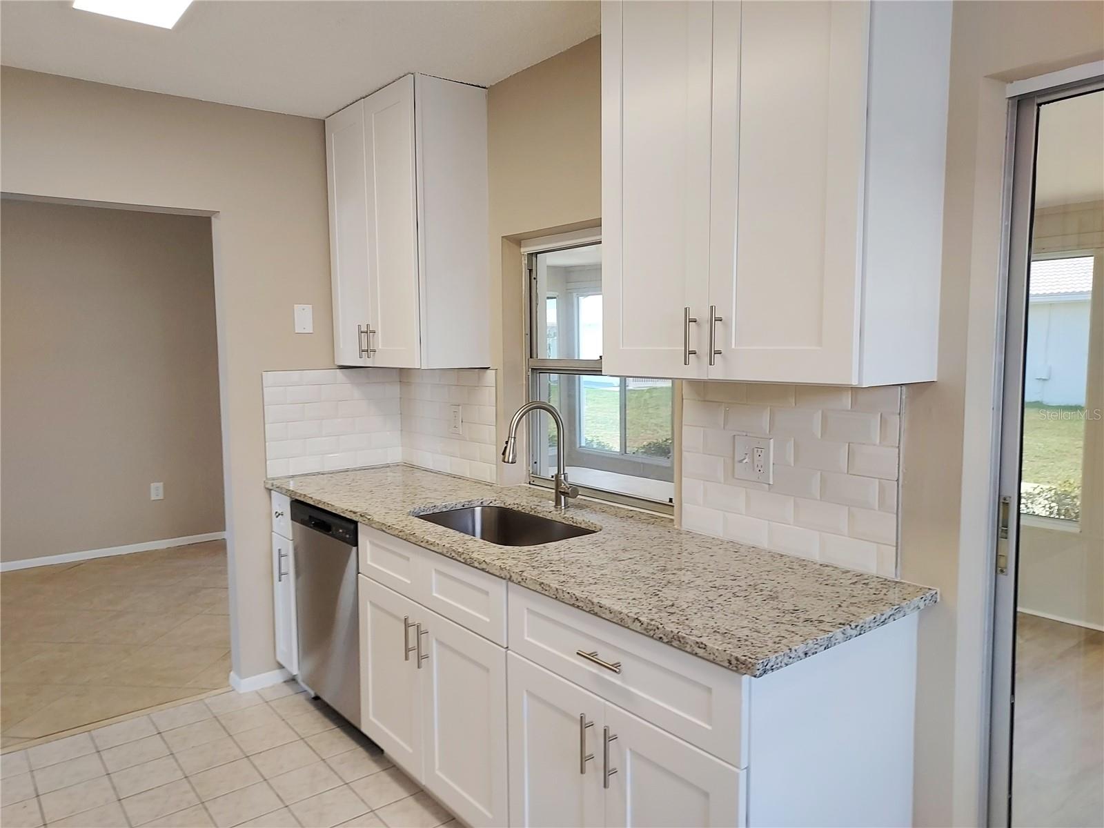 RIVER ISLES - Residential