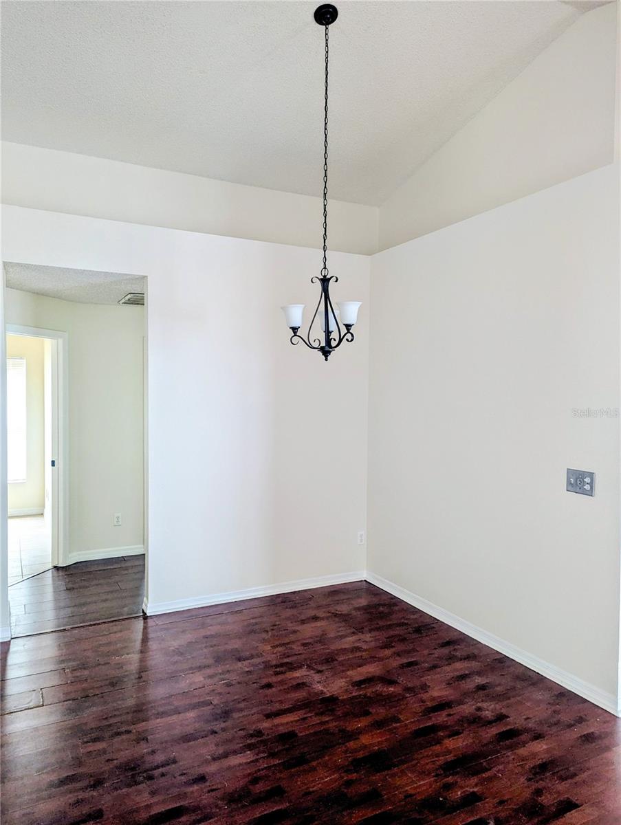 HUNTERS CREEK TR 115 PH 01 - Residential