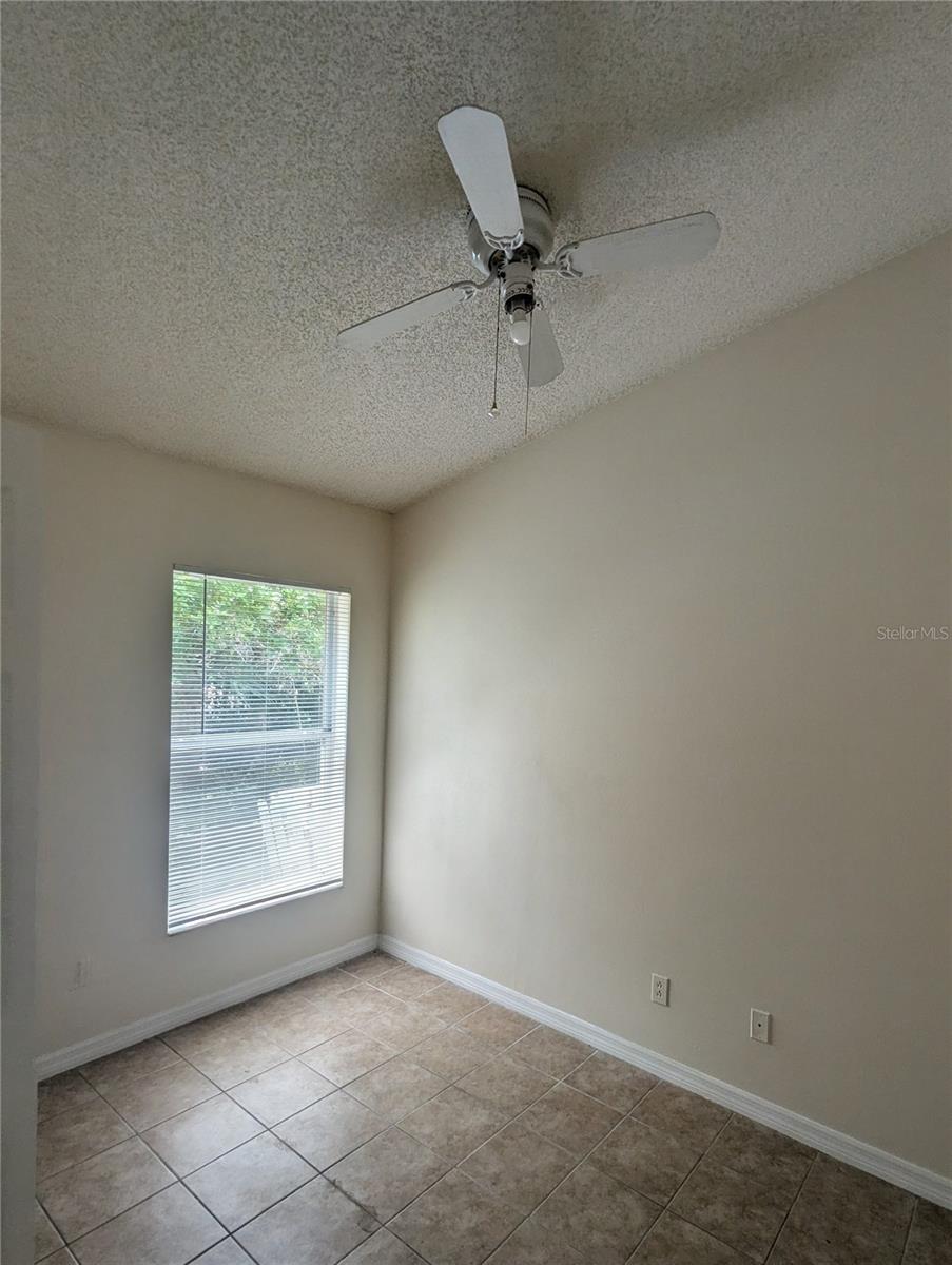 HUNTERS CREEK TR 115 PH 01 - Residential