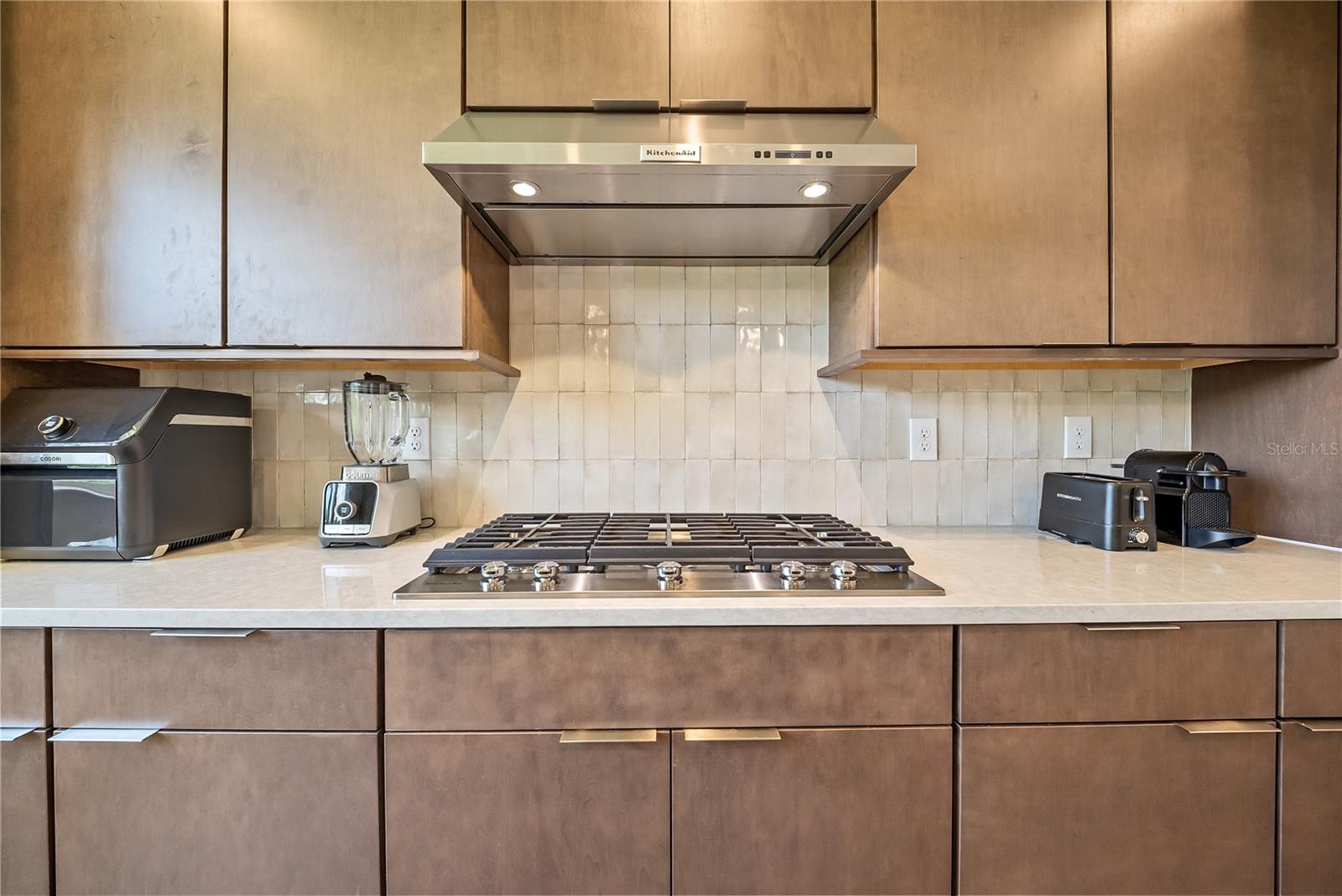 BRONSON PEAK PH 1A - Residential Lease