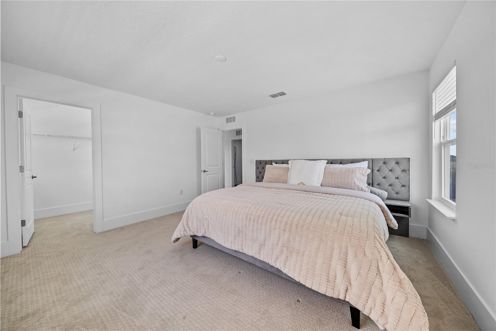 BRONSON PEAK PH 1A - Residential Lease