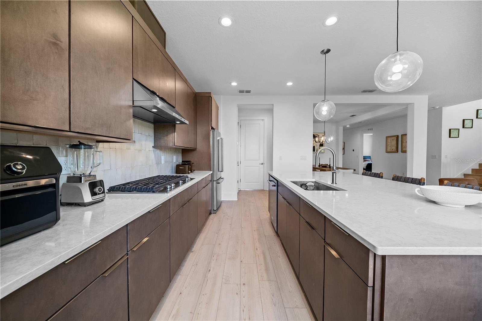 BRONSON PEAK PH 1A - Residential Lease