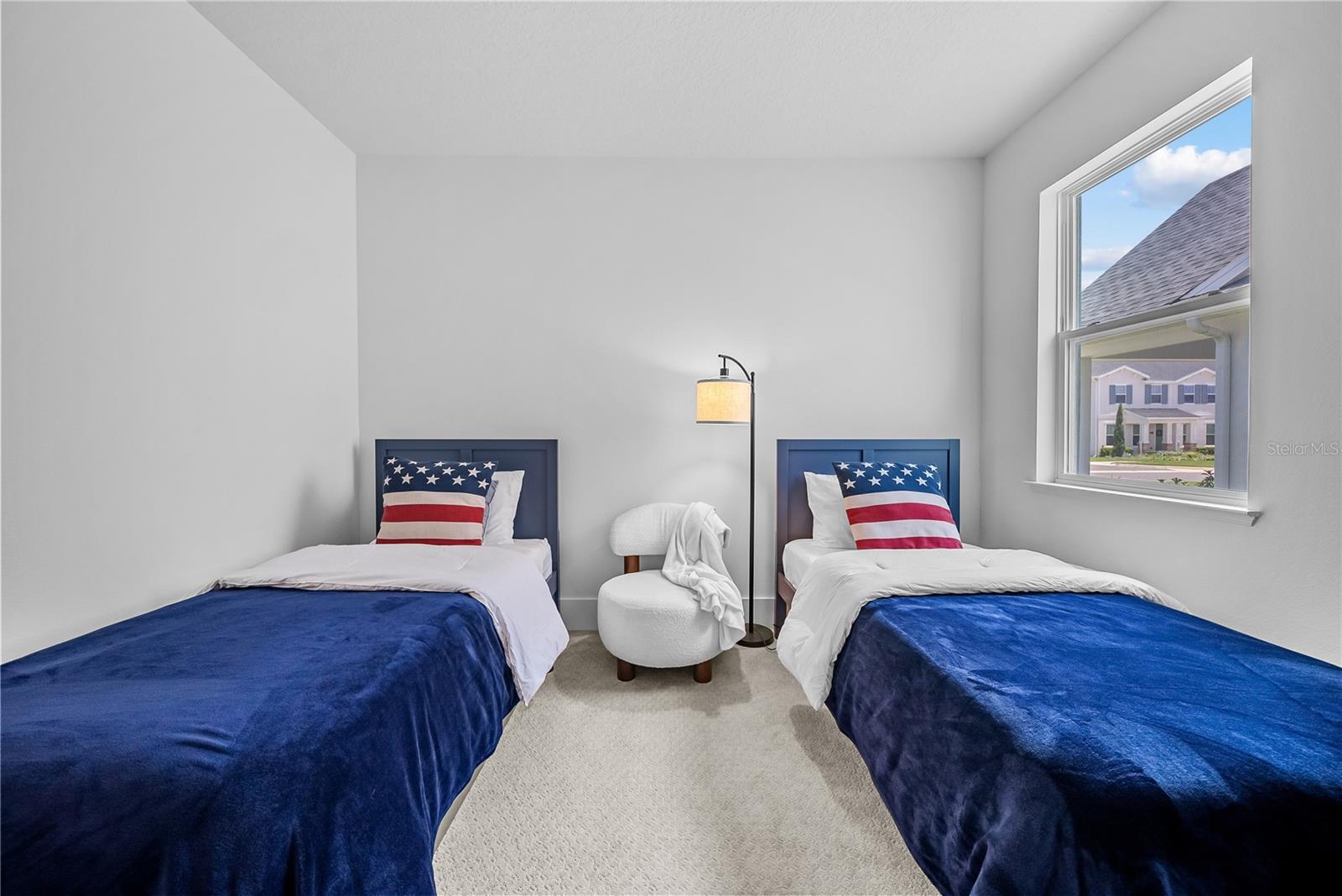 BRONSON PEAK PH 1A - Residential Lease