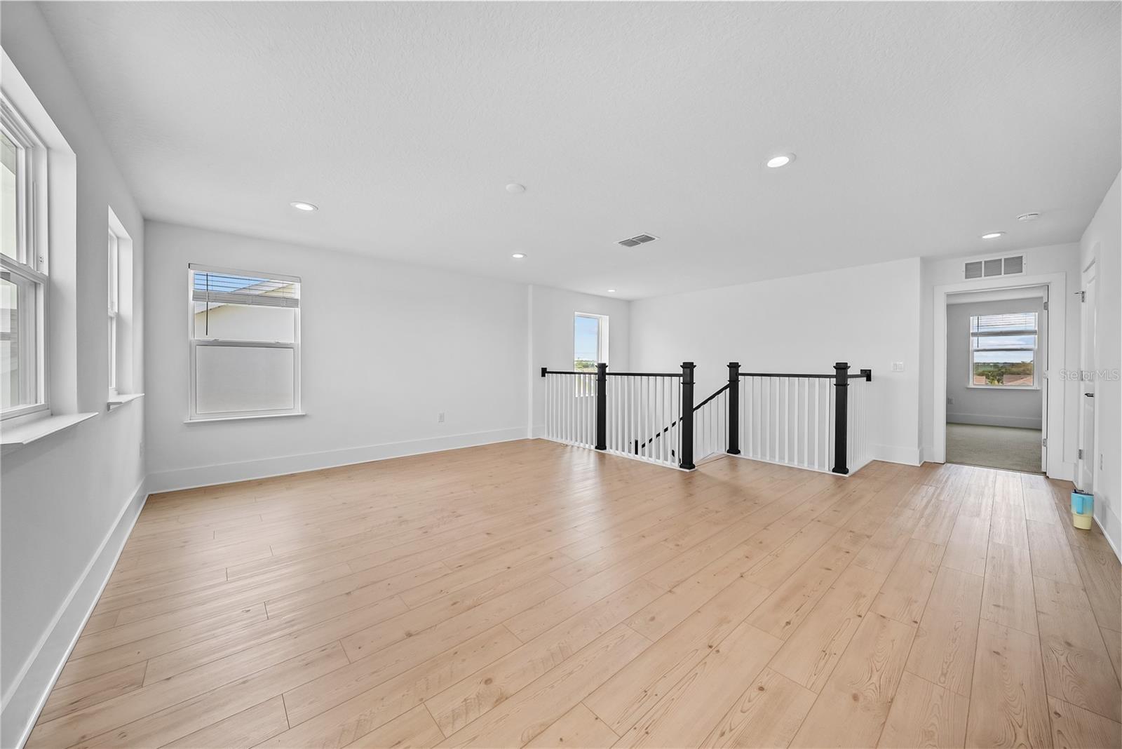 BRONSON PEAK PH 1A - Residential Lease