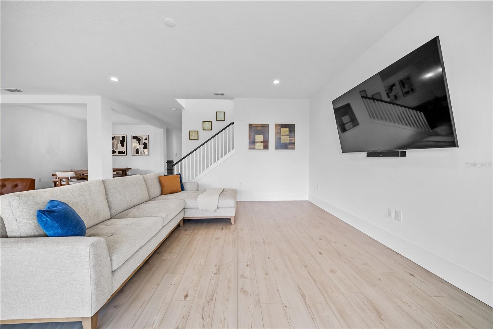 BRONSON PEAK PH 1A - Residential Lease