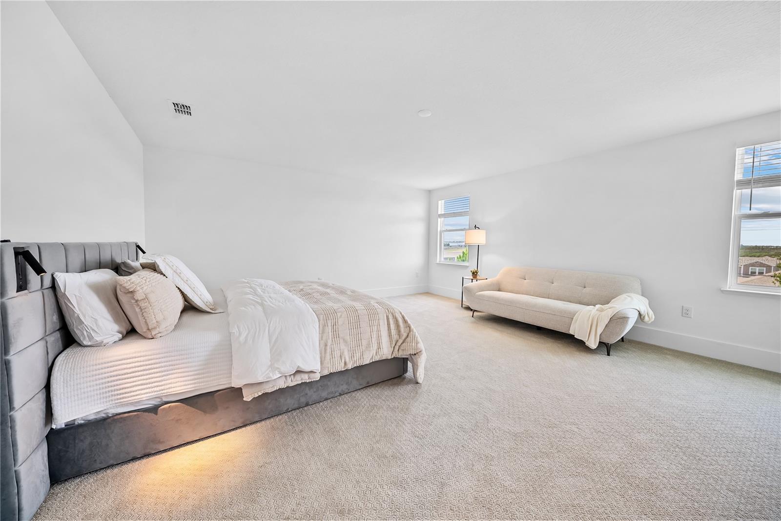 BRONSON PEAK PH 1A - Residential Lease