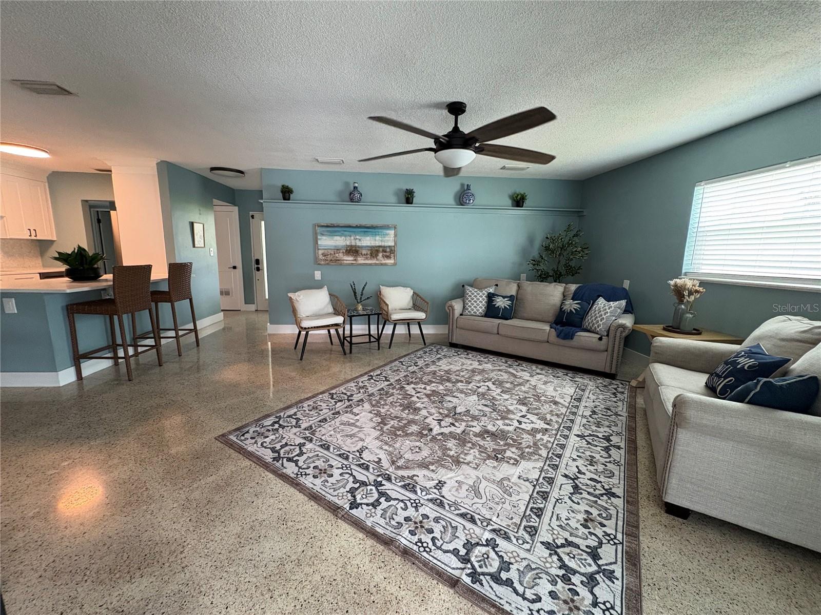 SHORE ACRES BUTTERFLY LAKE REP - Residential