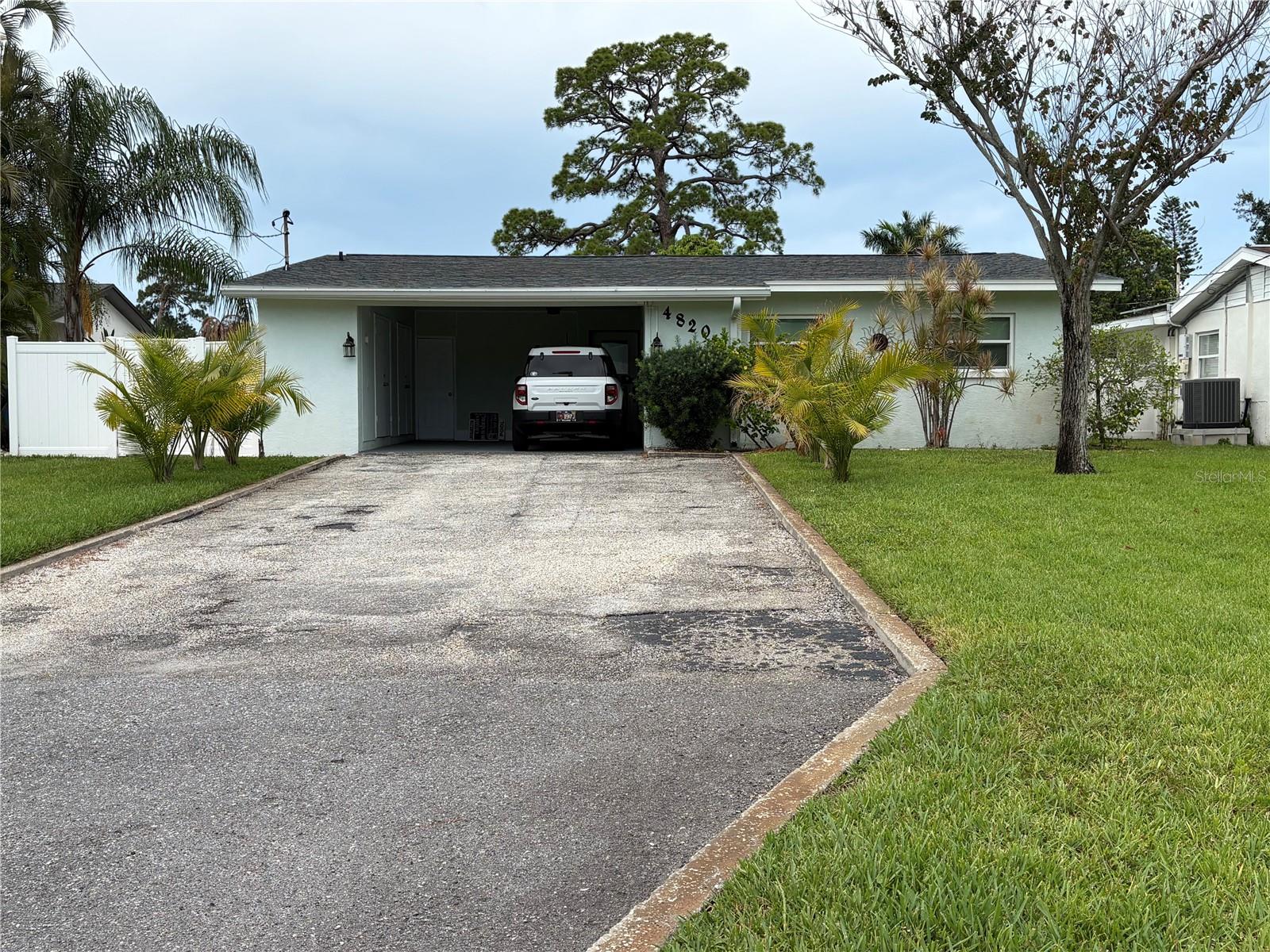 SHORE ACRES BUTTERFLY LAKE REP - Residential