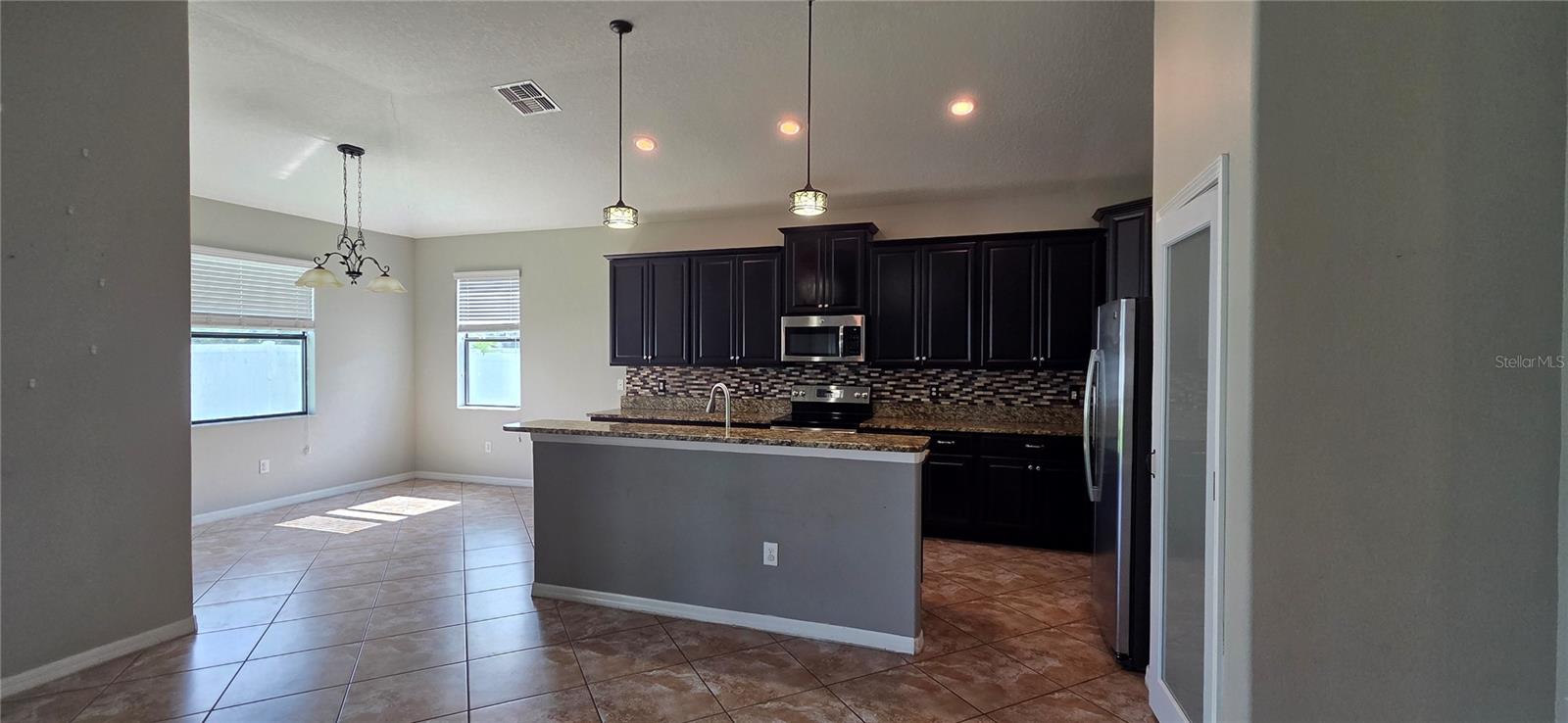 SOUTH FORK TR N - Residential