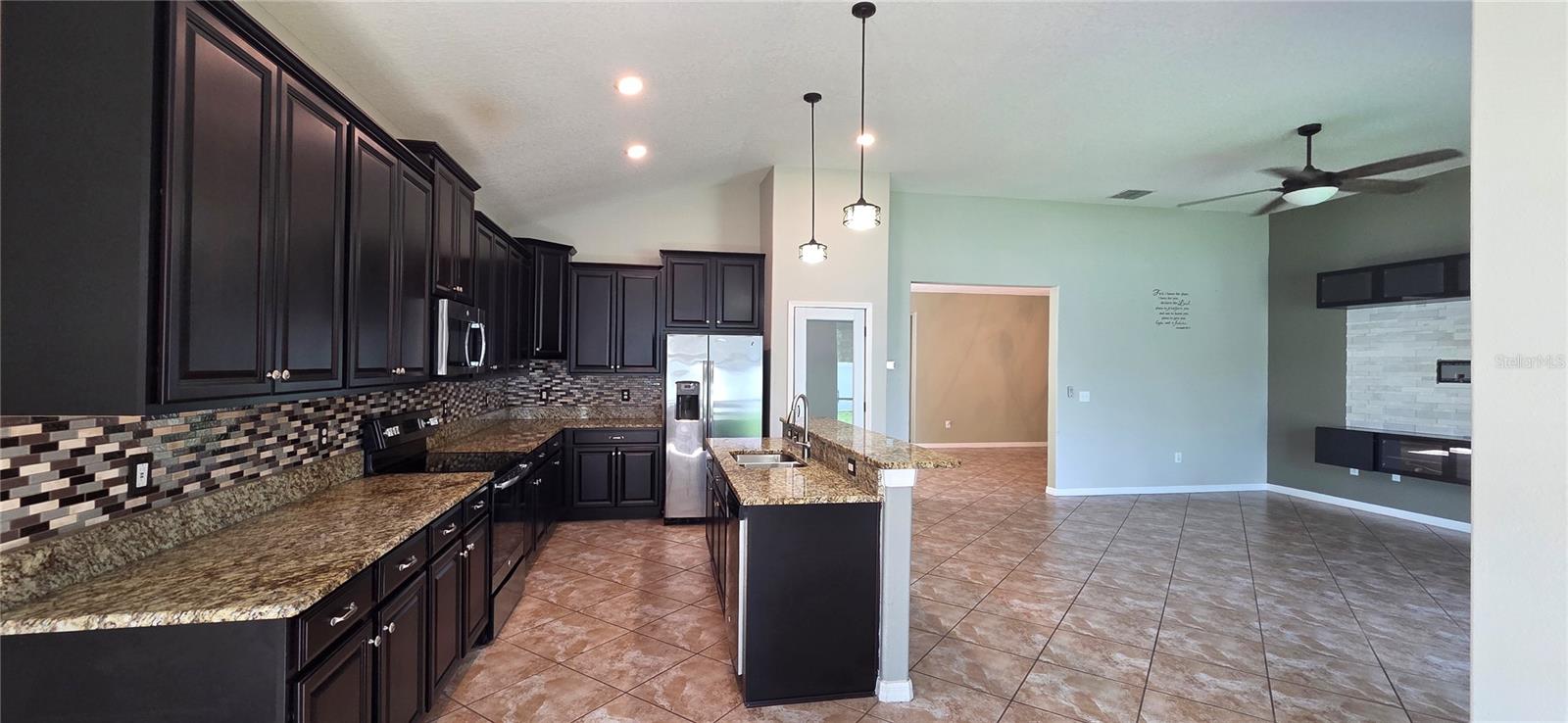 SOUTH FORK TR N - Residential