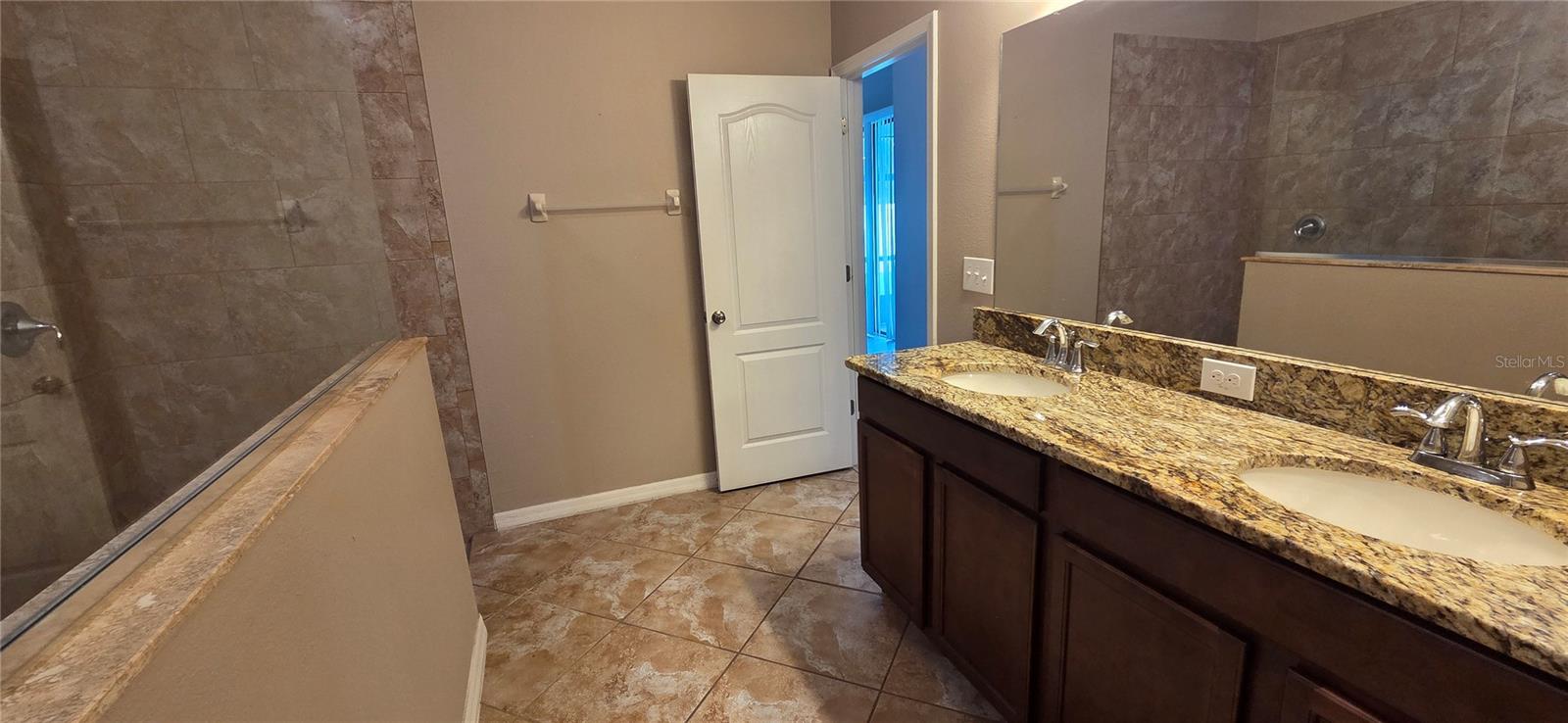 SOUTH FORK TR N - Residential