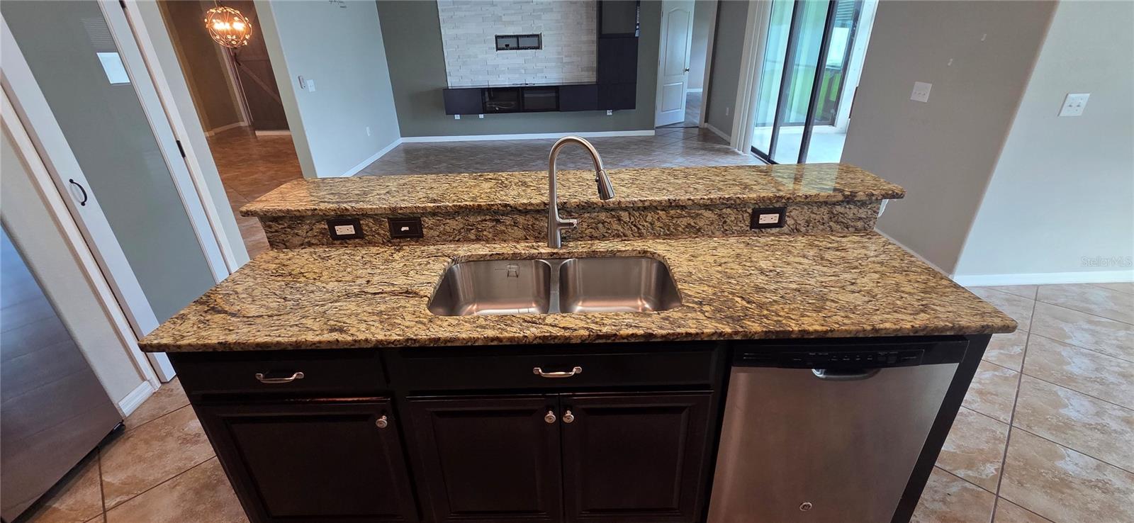 SOUTH FORK TR N - Residential