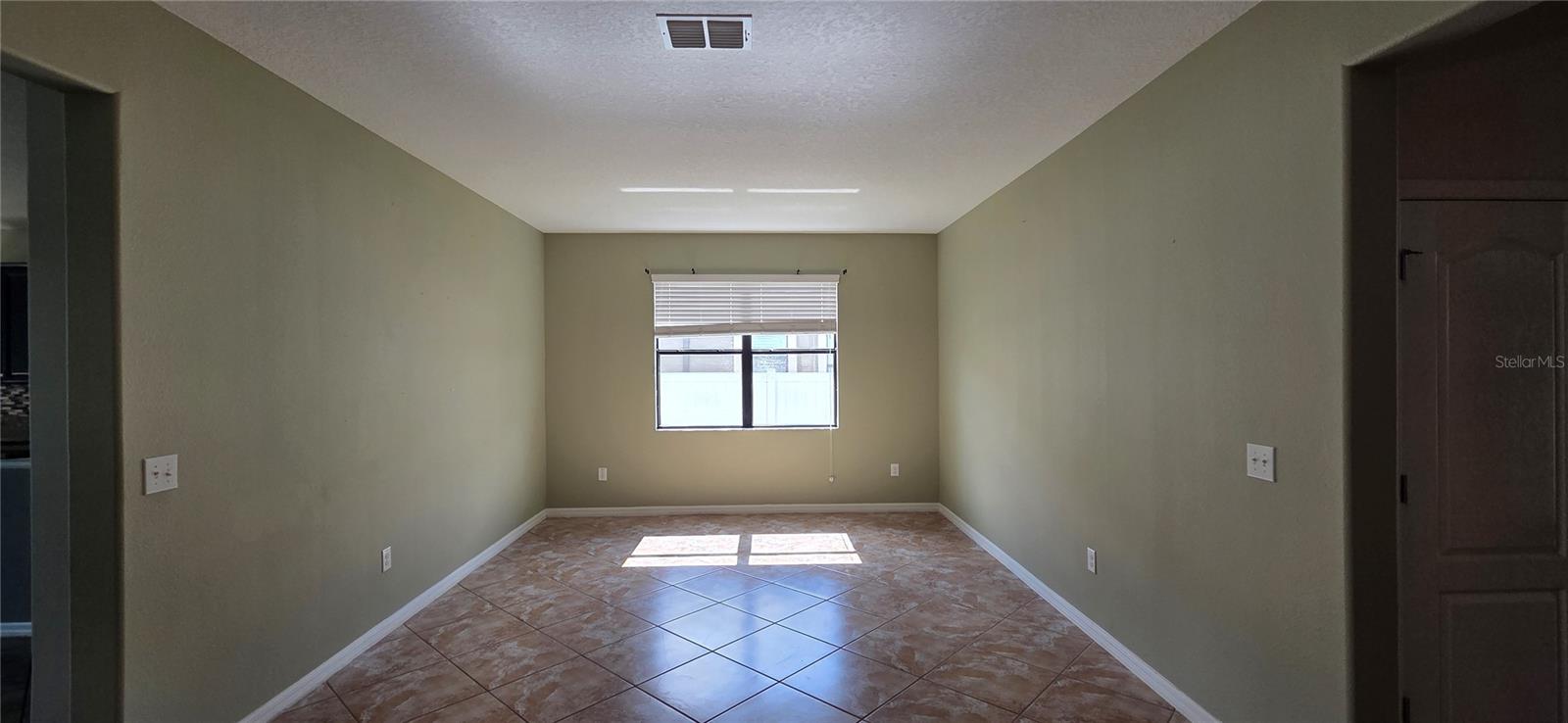 SOUTH FORK TR N - Residential
