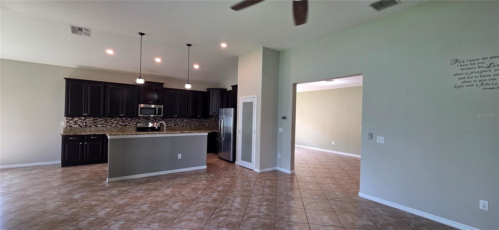 SOUTH FORK TR N - Residential