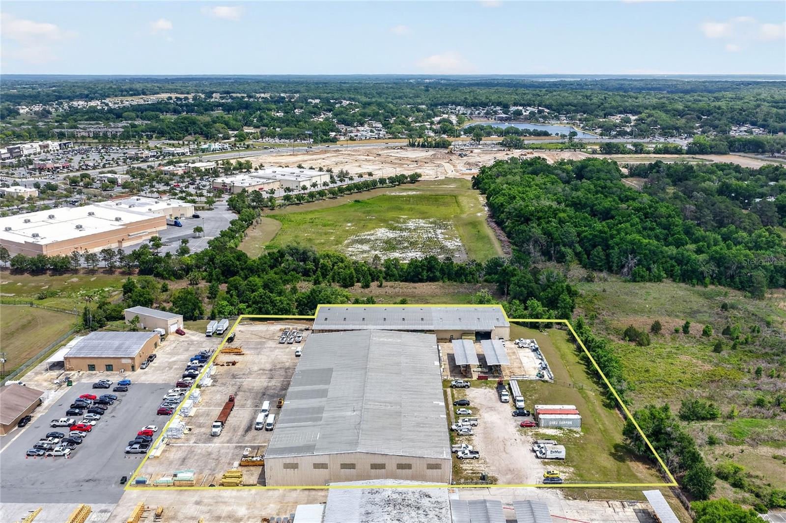 VILLAGES INDUST CENTER - Commercial Sale