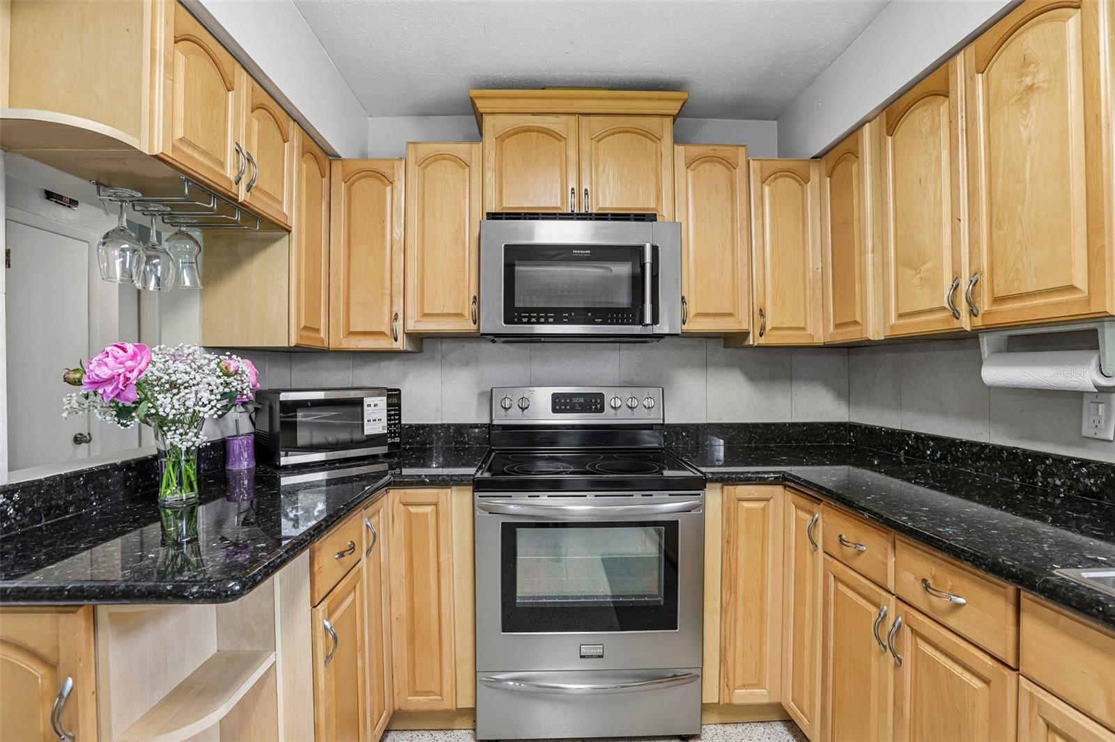 VALIANT ACRES - Residential