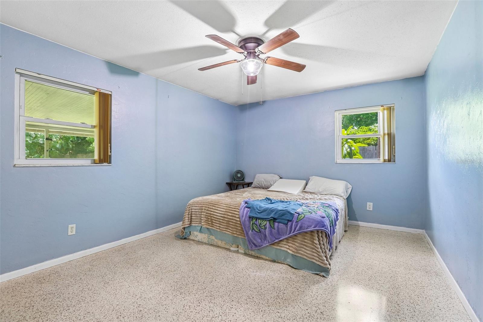 VALIANT ACRES - Residential