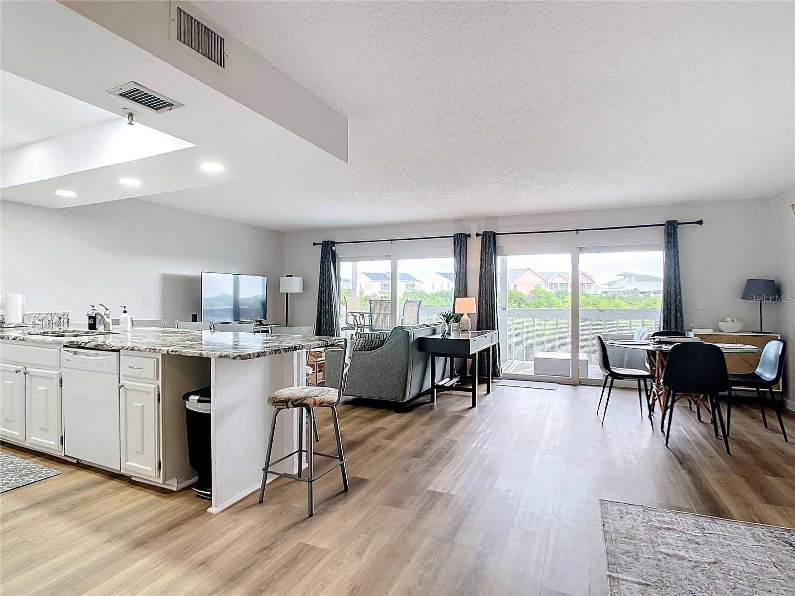 INTERCOASTAL THE CONDO - Residential