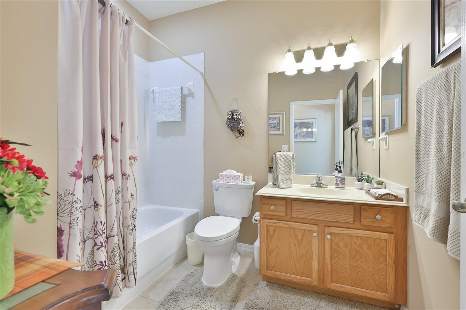 SUN CITY CENTER UNIT 185 - Residential