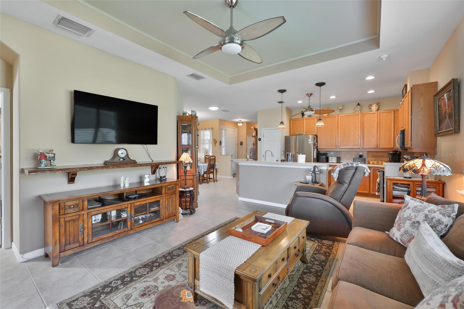 SUN CITY CENTER UNIT 185 - Residential
