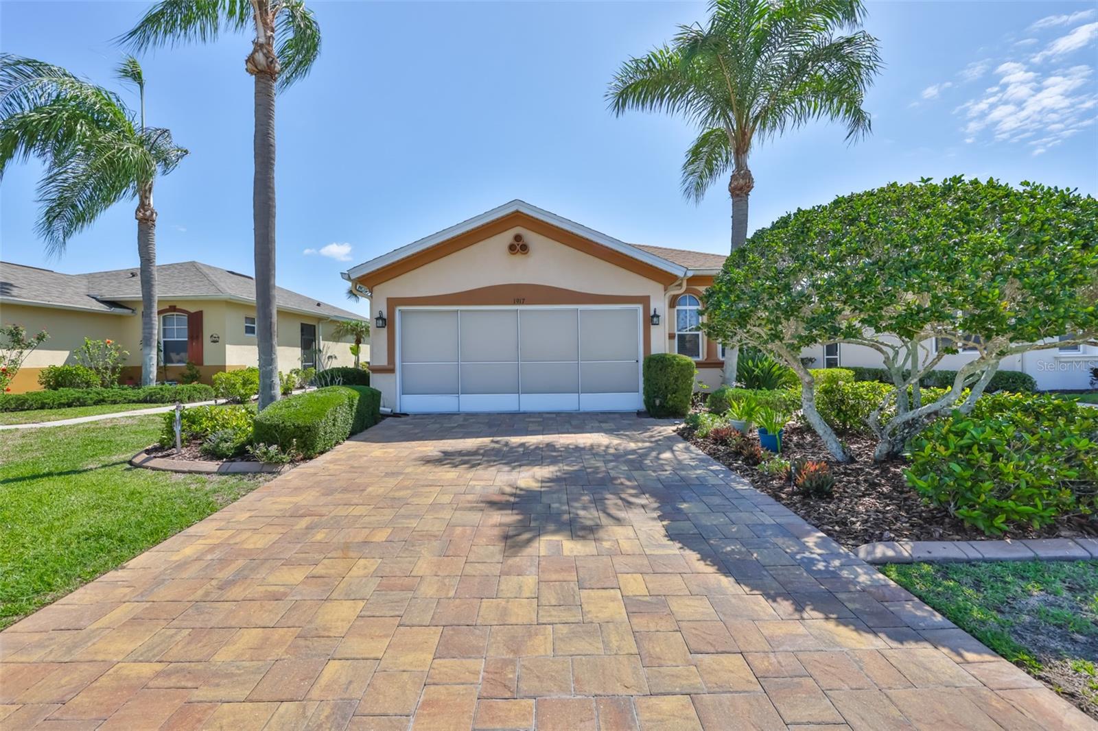 SUN CITY CENTER UNIT 185 - Residential
