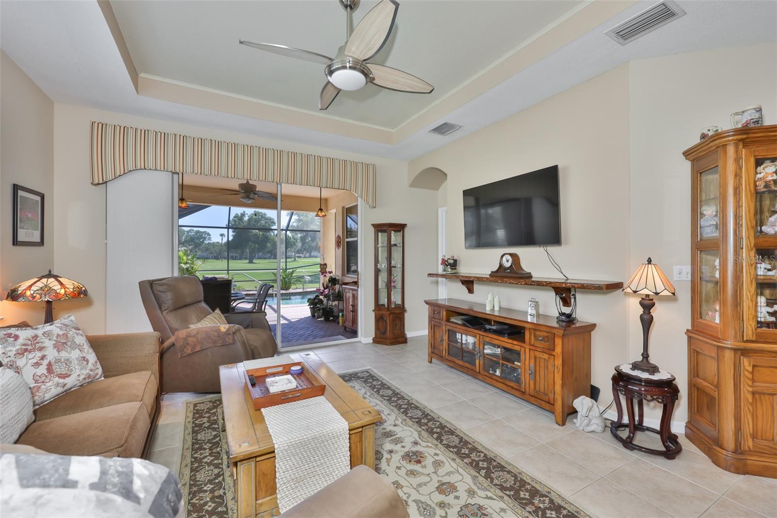 SUN CITY CENTER UNIT 185 - Residential