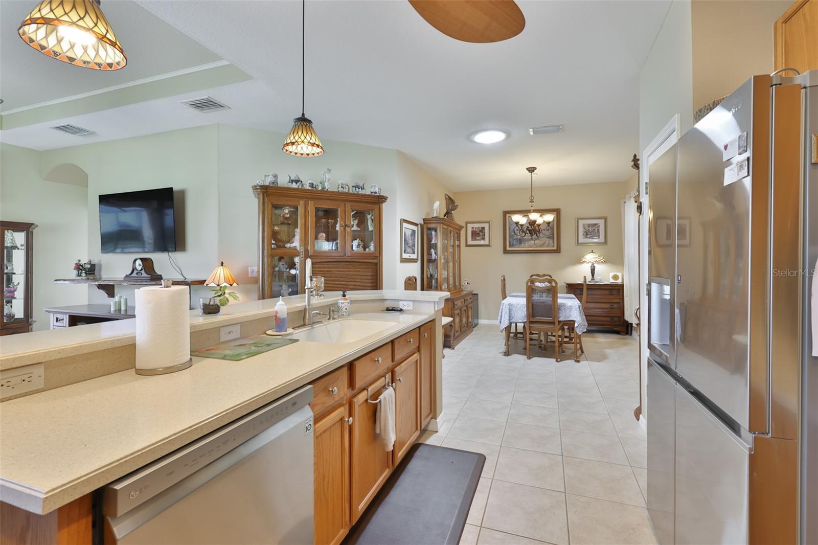 SUN CITY CENTER UNIT 185 - Residential