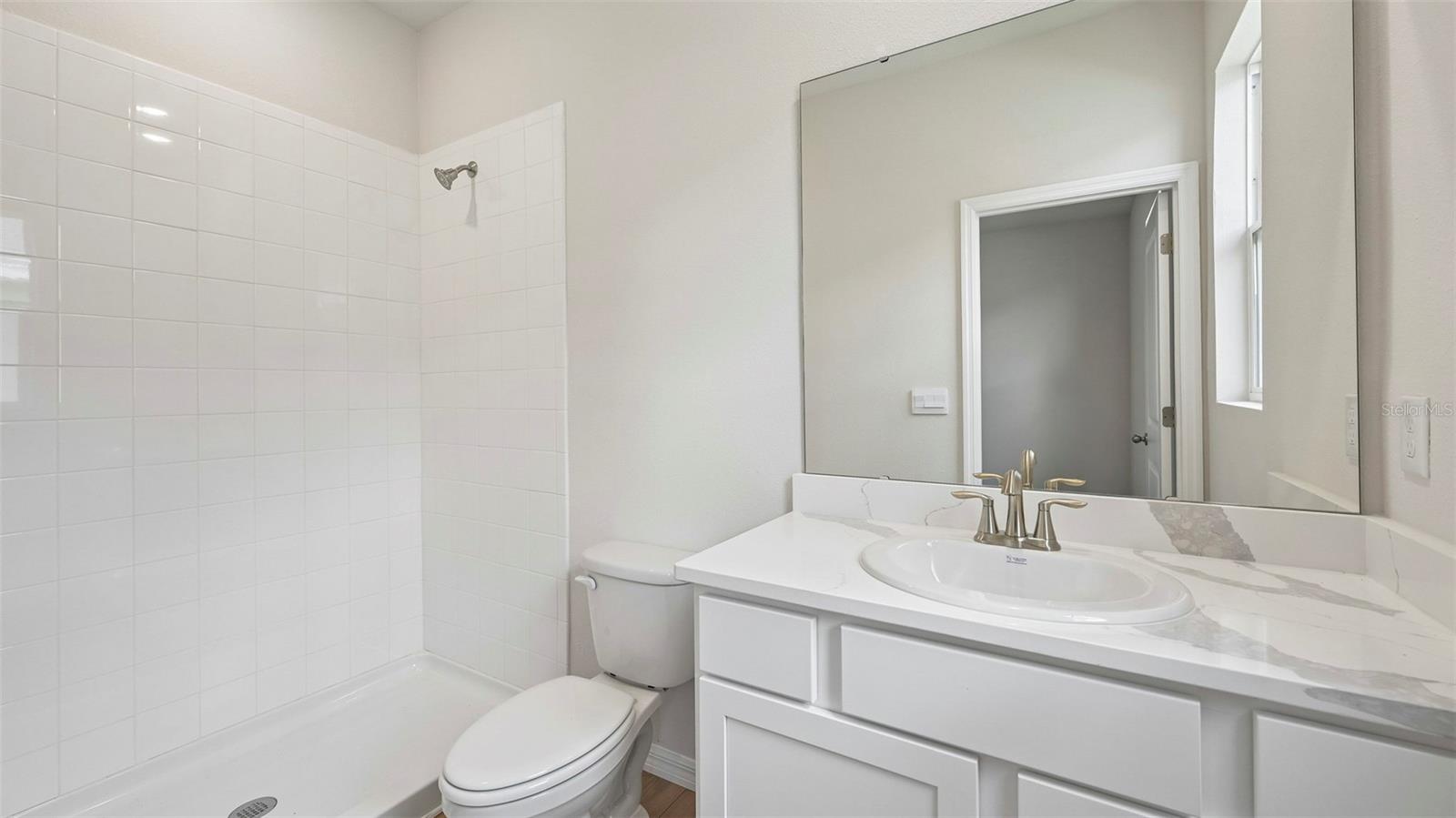 OAKFIELD TRAILS - Residential