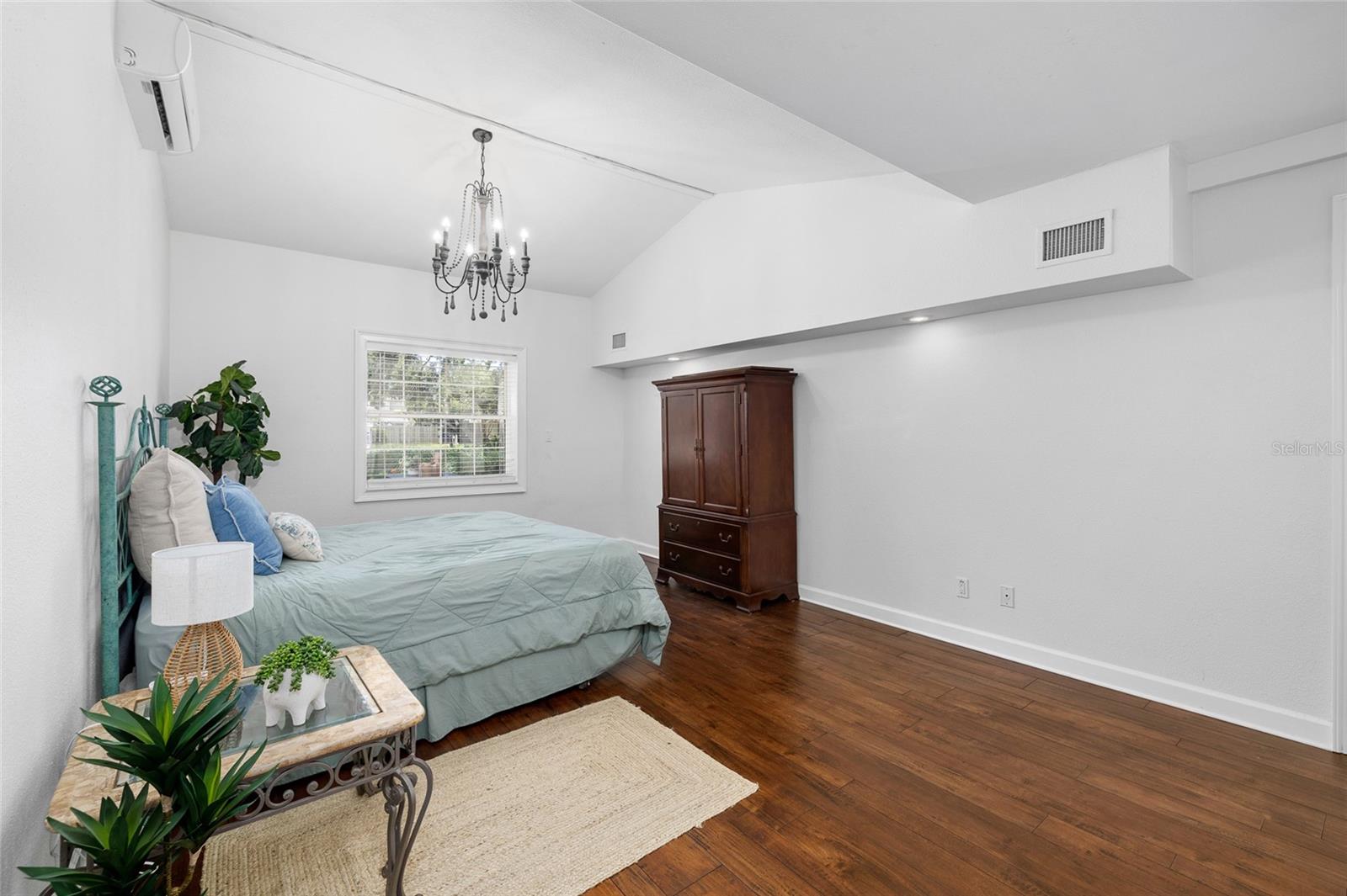 BEACH PARK - Residential