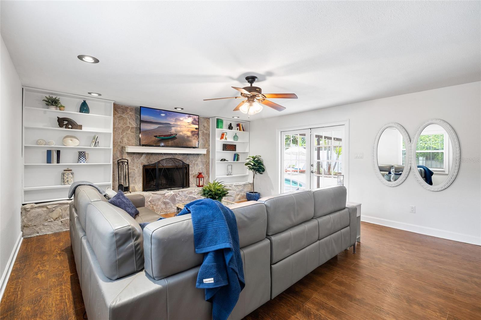 BEACH PARK - Residential