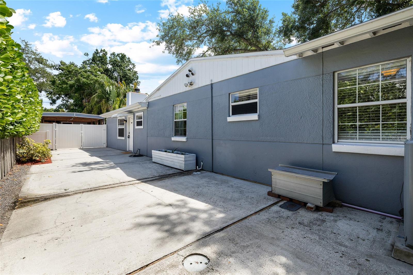 BEACH PARK - Residential