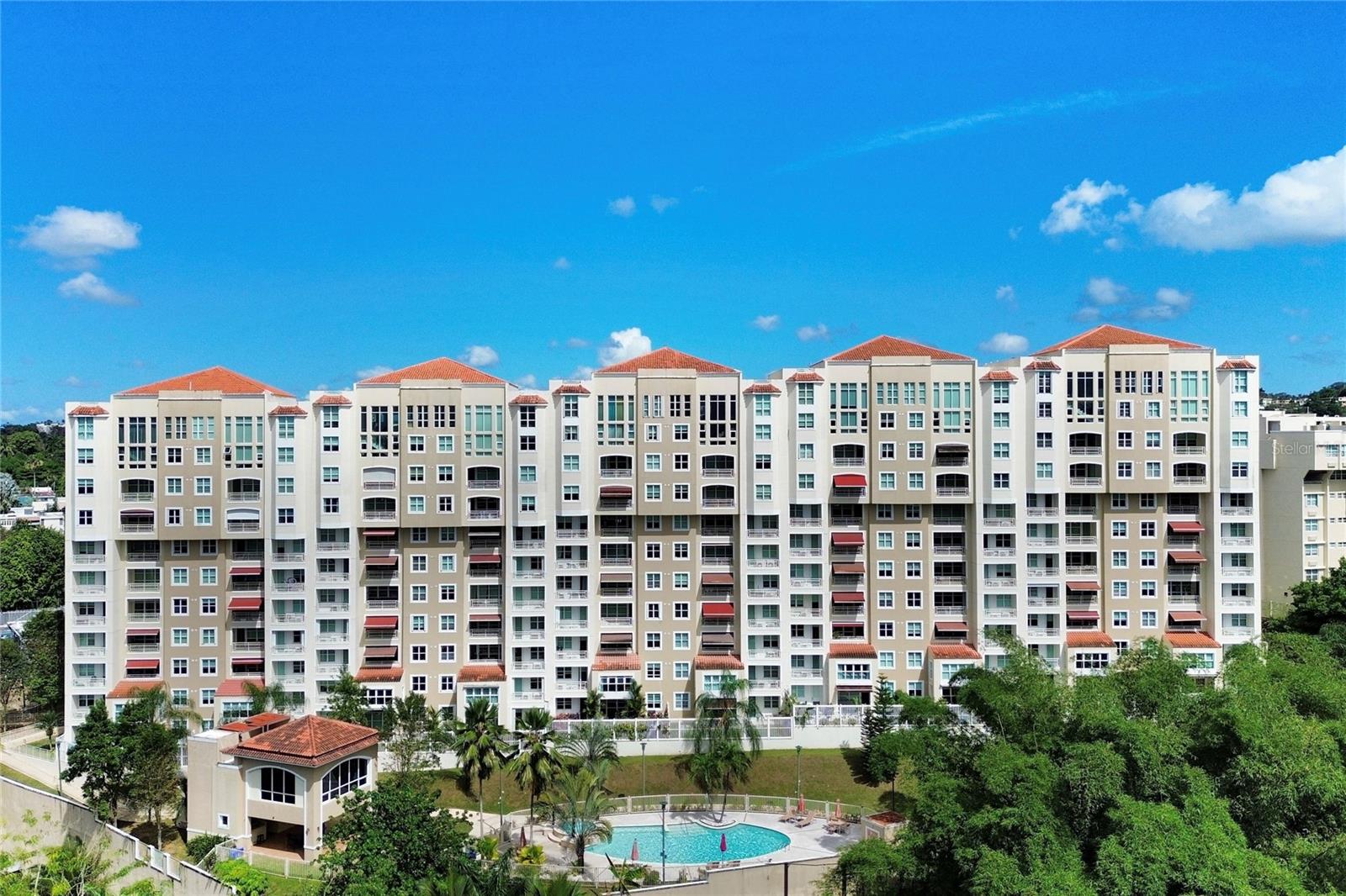 Two-level penthouse at Casa Maggiore in Guaynabo, offering 3,064 square feet of refined living space. This spacious residence features 4 bedrooms and 3.5 bathrooms, thoughtfully designed for comfort and privacy, along with three dedicated parking spaces. Sold fully equipped, this home is move-in ready and ideal for those seeking both convenience and elegance. Enjoy peace of mind with 24/7 security, a full power generator, and a full water cistern servicing the entire complex. Residents have access to premium amenities including a fully equipped gym, resort-style community pool, pet-friendly areas, and a recreational area. Ideally located just minutes from El Tablado, Plaza Guaynabo, San Patricio Plaza, and PR-20 (Martínez Nadal Highway), with close proximity to top schools, restaurants, and everyday conveniences, this penthouse offers the perfect blend of luxury, space, and accessibility. CRIM: $2,725 annually. HOA: $719.44 monthly.