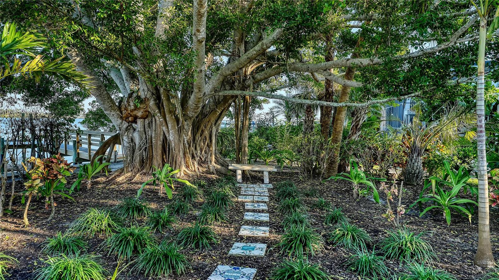 MANASOTA KEY - Residential