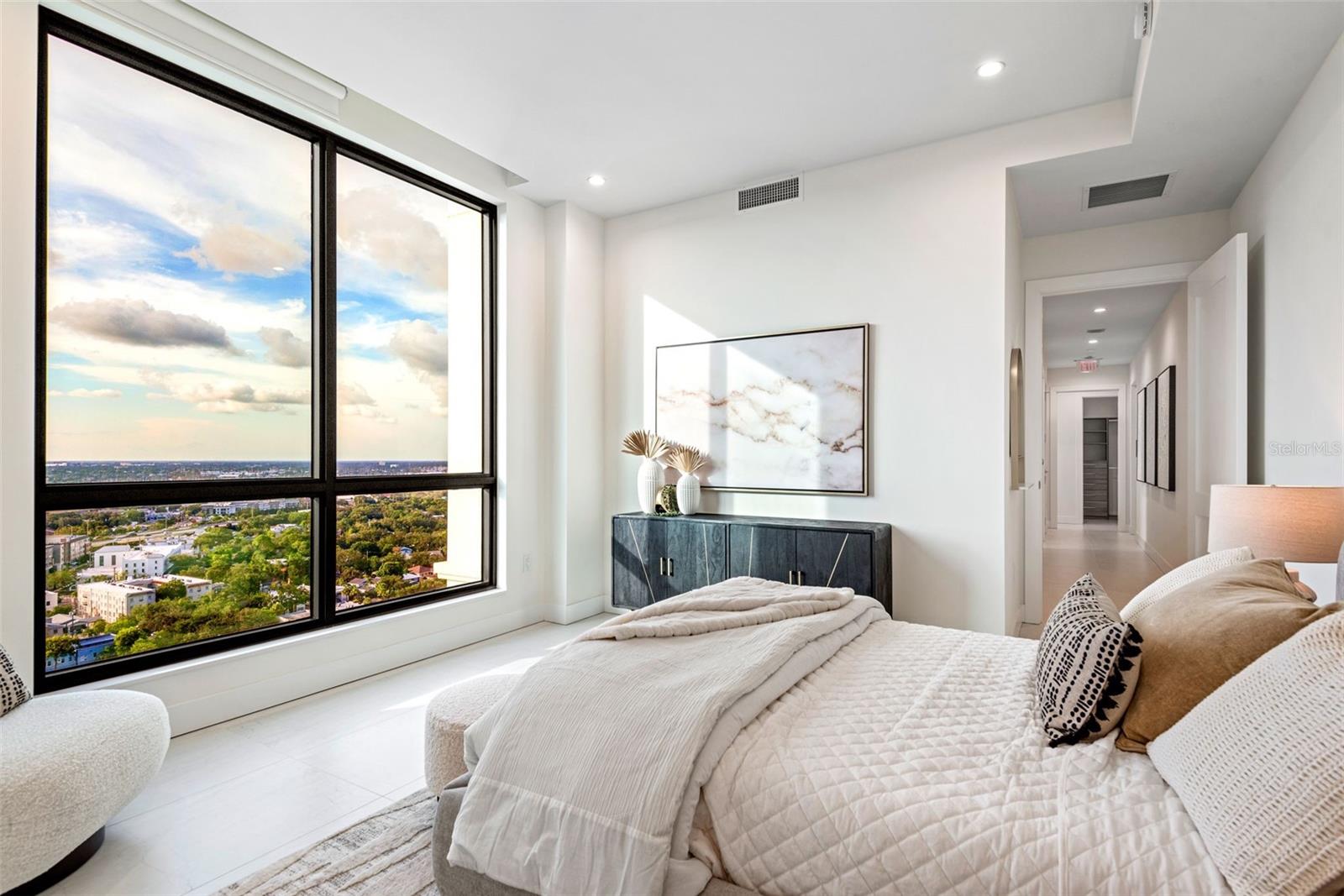 HYDE PARK HOUSE - Residential