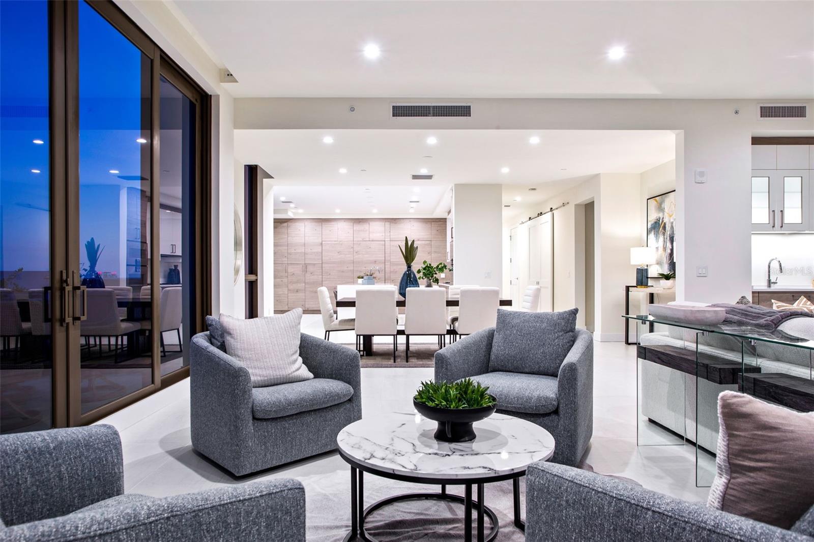 HYDE PARK HOUSE - Residential